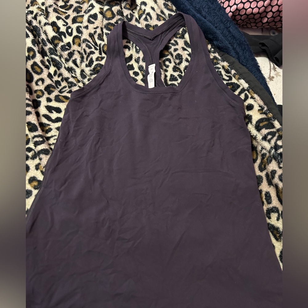 lululemon razed back tank top long